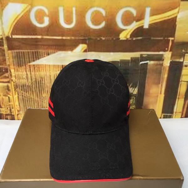 ブランド帽子全体デザイン